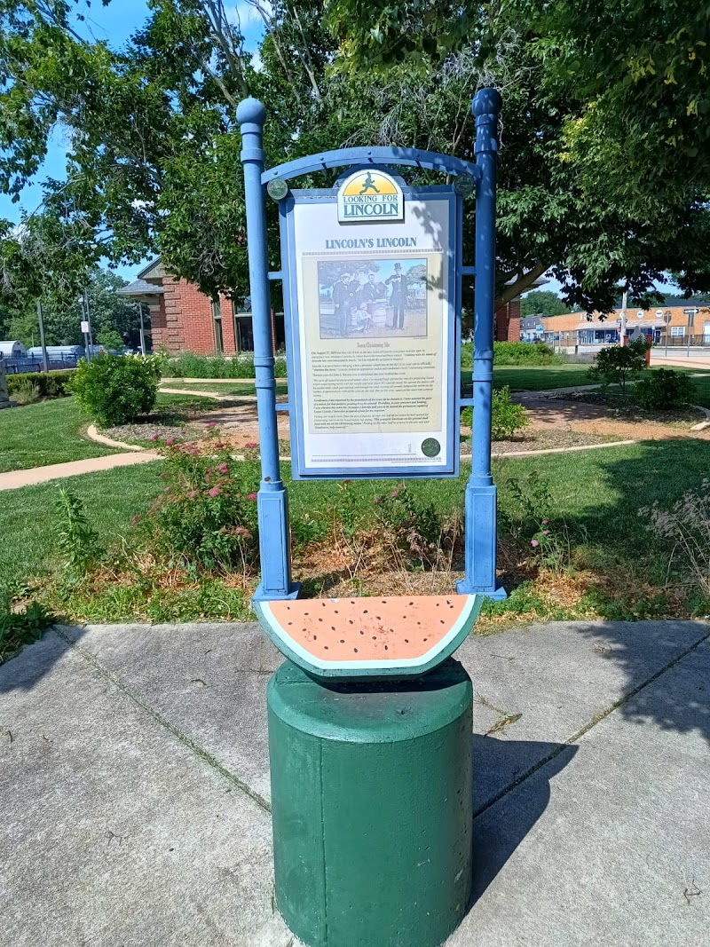 Abraham Lincoln Watermelon Monument in Lincoln, Illinois