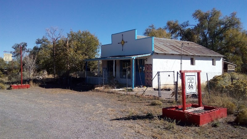 Acoma Curio Shop