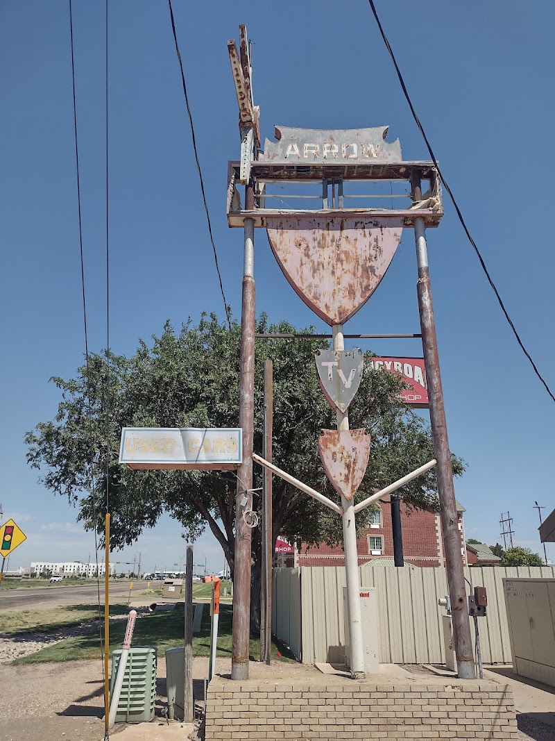 Arrow Motel Sign in Amarillo, Texas