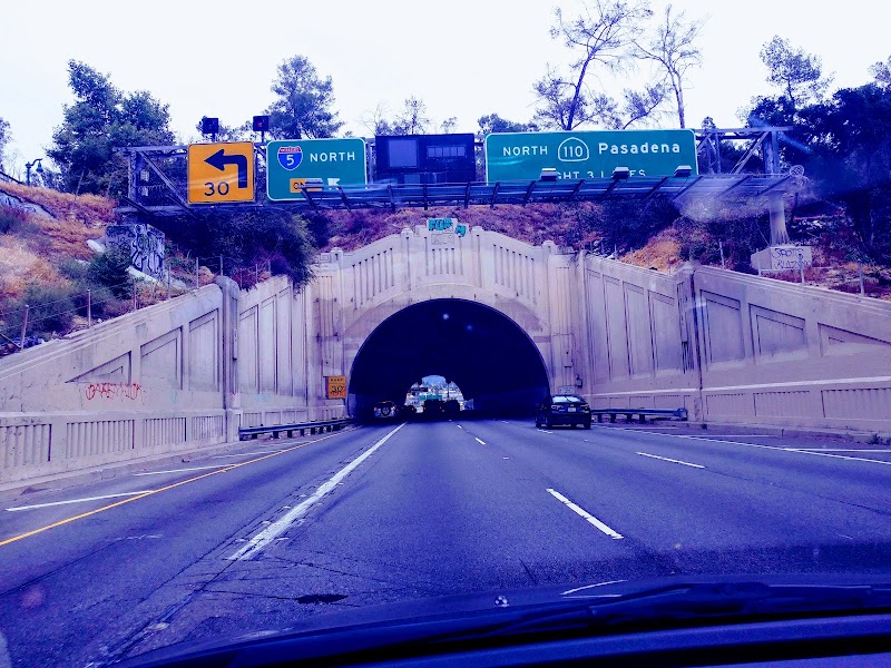 Arroyo Seco Pkwy in Pasadena, California
