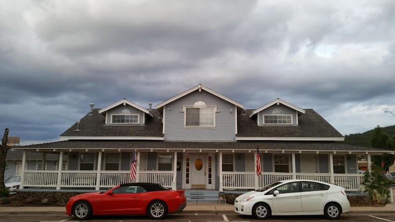 Canyon Country Inn in Williams, Arizona