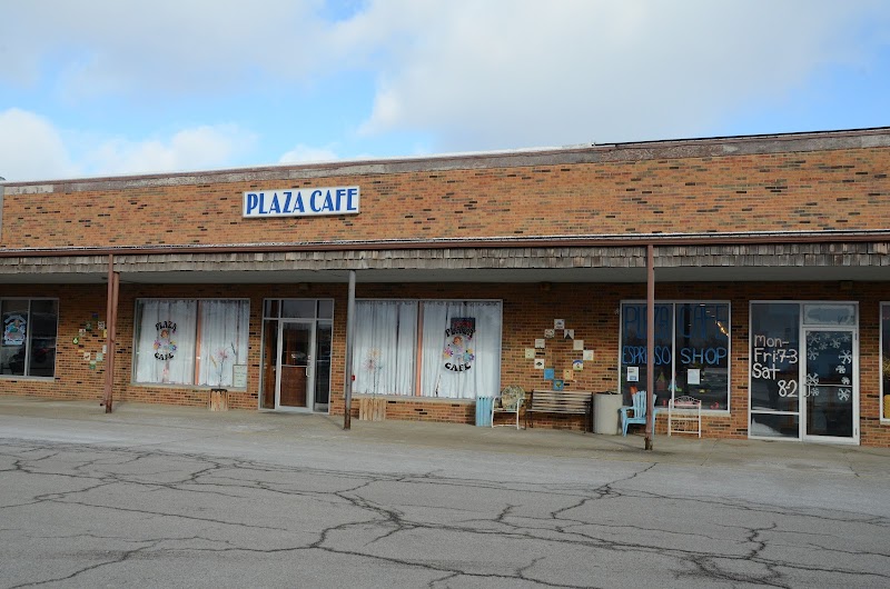 Carlinville Plaza in Carlinville, Illinois