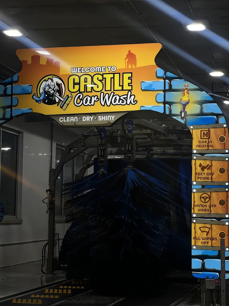 Castle Car Wash in Chicago, Illinois