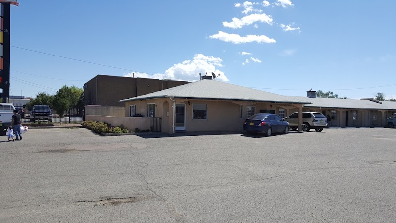 Colonial Motel in Gallup, New Mexico