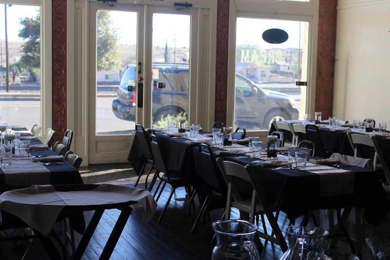 Garibaldi’s in Kingman, Arizona