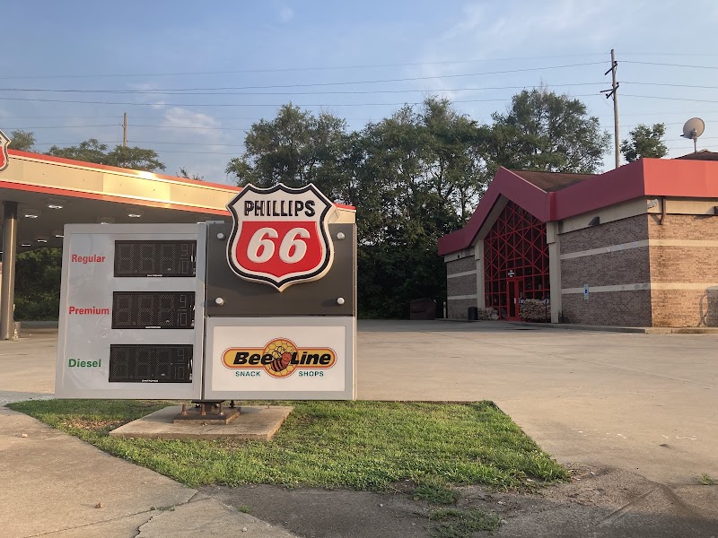 Phillips Service Station in Springfield, Illinois