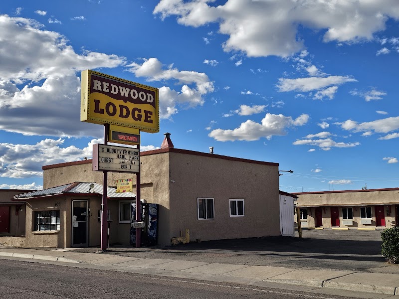 Redwood Lodge in Gallup, New Mexico