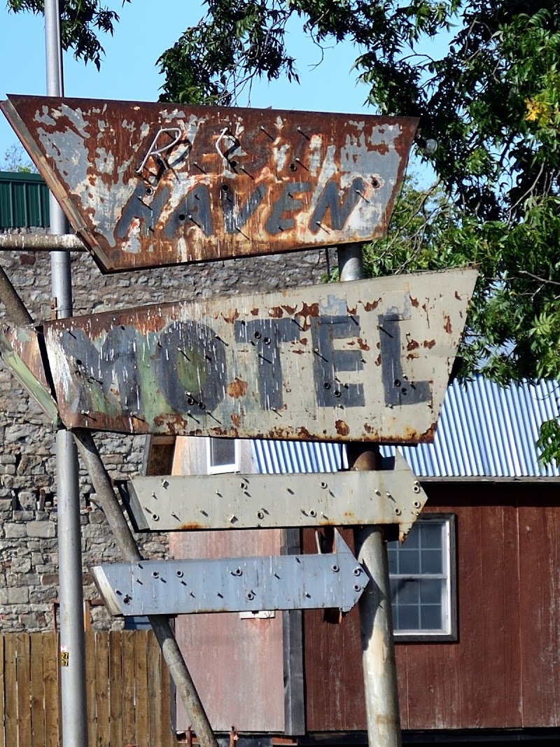 Rest Haven Sign in Afton, Oklahoma