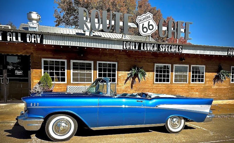 Route 66 Cafe in Clinton, Oklahoma