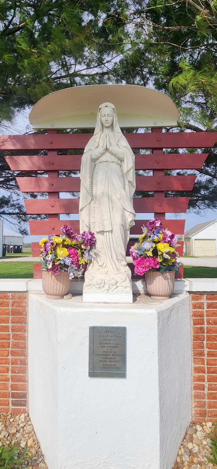 Shrine of Our Lady of the Highways in Raymond, Illinois