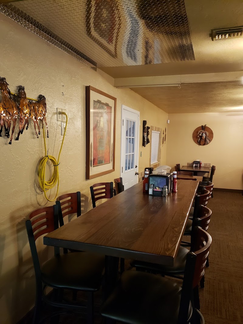 Silver Dollar Chuck Wagon in Golden Shores, Arizona