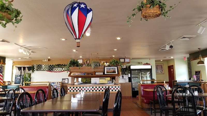 Tom & Suzie’s Diner