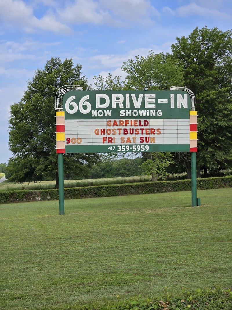 66 Drive-In Theatre - Carthage, MO in Carthage, Missouri