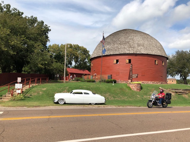 Arcadia Round Barn in Arcadia, Oklahoma
