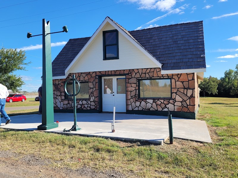 Historic Threatt Filling Station in Luther, Oklahoma