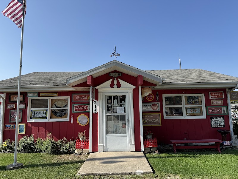 Perkins Wood & Glass - The Shop on 66 in Gardner, Illinois